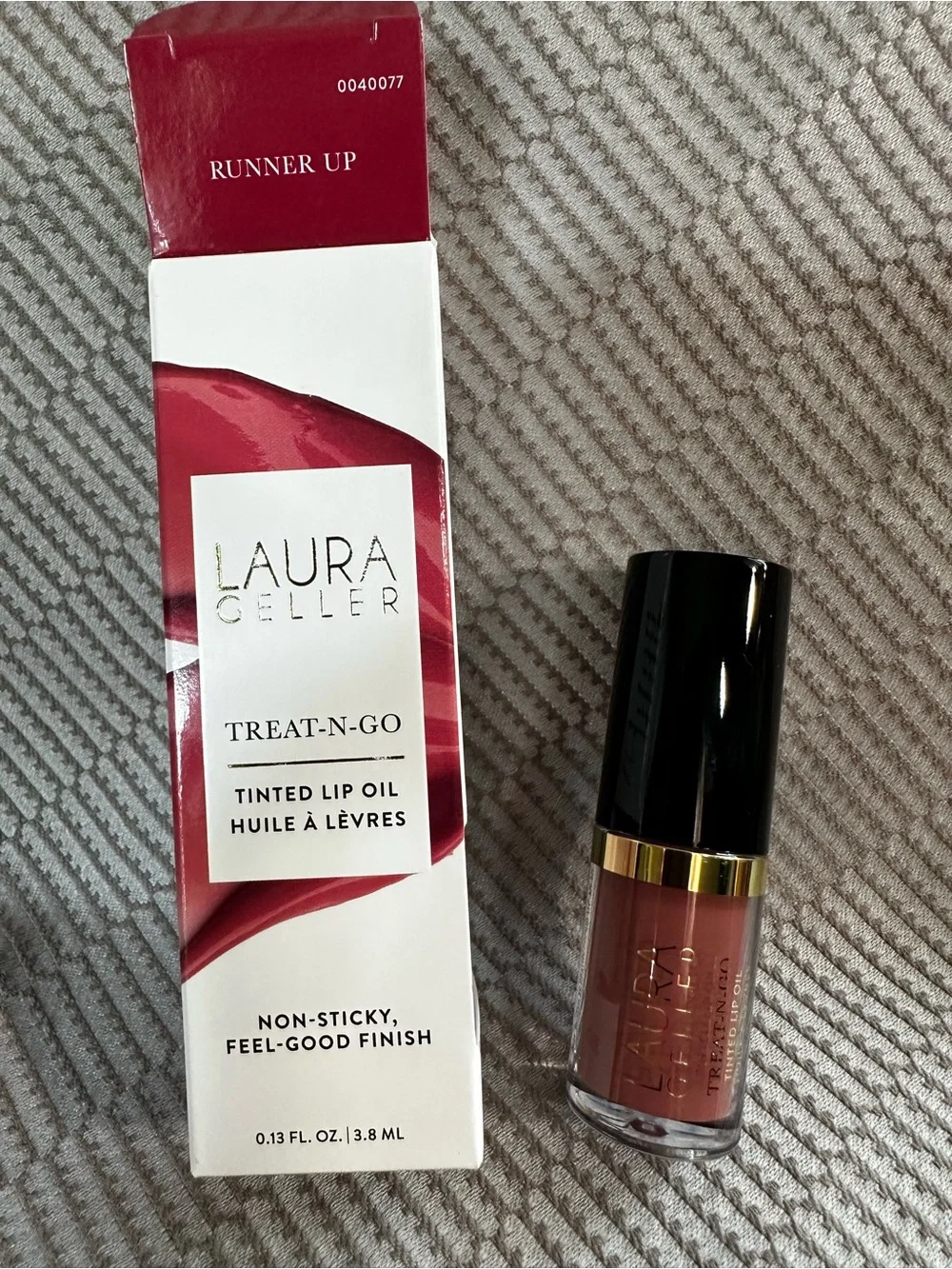 Laura Geller Treat-N-Go Tinted Lip Oil in Runner Up